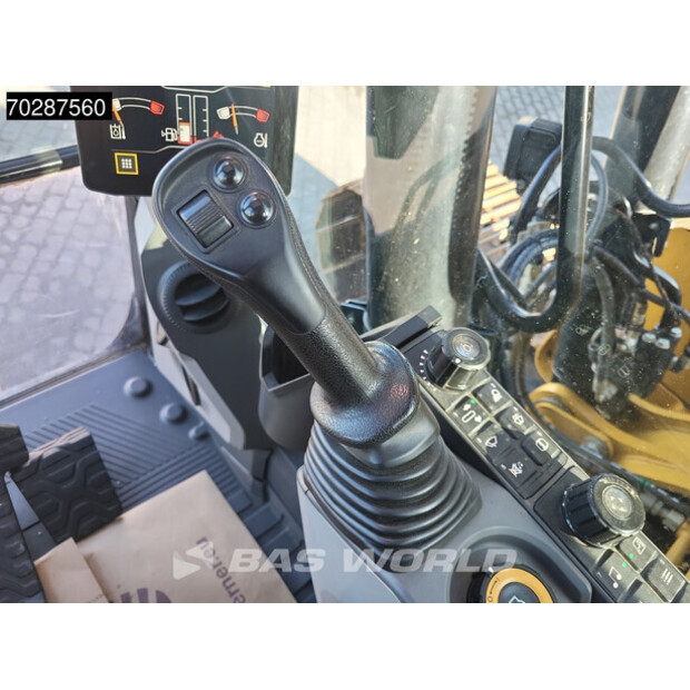 2020 كاتربيلر 320-45445160