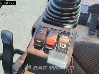 2020-caterpillar-320-1423330-45445161