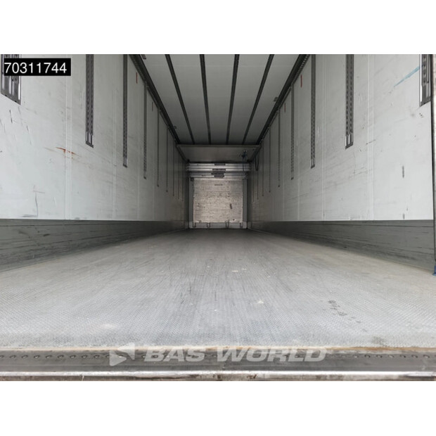 2017 Schmitz Cargobull SCB*S3B-45445201