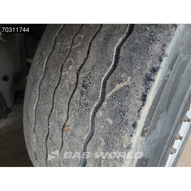 2017 Schmitz Cargobull SCB*S3B-45445212