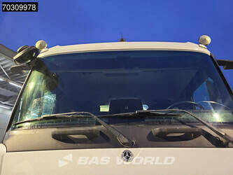 2021-mercedes-benz-arocs-3240-45445323