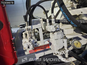 2021-mercedes-benz-arocs-3240-45445333