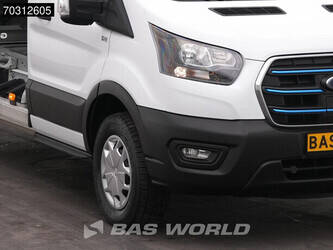 2023-ford-transit-1423346-45445389