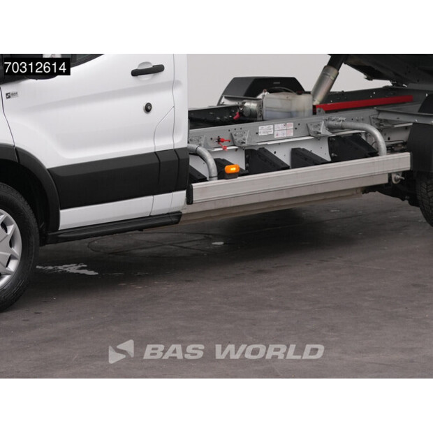 2023 Ford TRANSIT-45445523