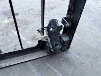 caterpillar-320f-1423370-45445730