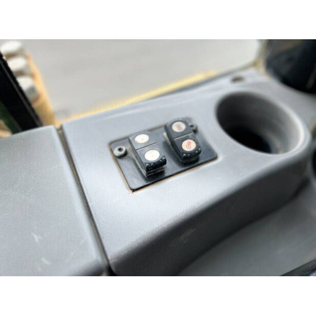 2011 كاتربيلر D6N LGP-45446210