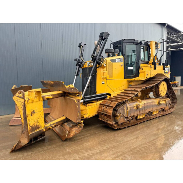 2017 Caterpillar D6T-45446368