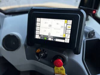 2019-caterpillar-745-04a-45446815