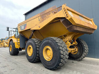 2019-caterpillar-745-04a-45446825