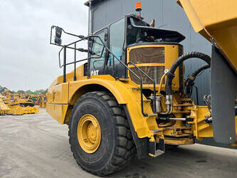 2019-caterpillar-745-04a-45446829