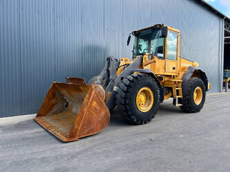 Image for WHEEL LOADERS 2004 Volvo L60E