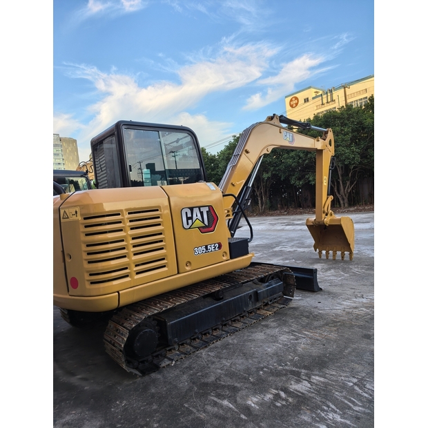 2022 كاتربيلر 305.5E-45447497