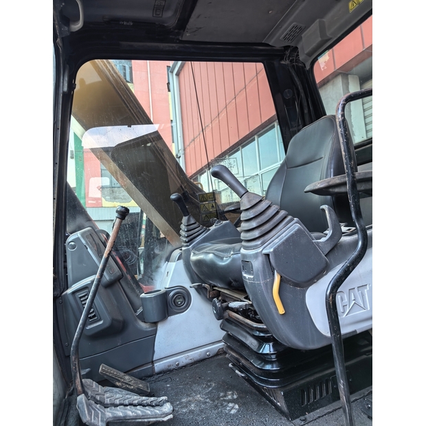 2022 كاتربيلر 307D-45447507