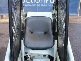 bobcat-310-1423505-45448329