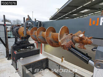 2021-renault-d280-1423544-45449540