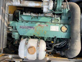 2021-volvo-ec200d-1423581-45462247