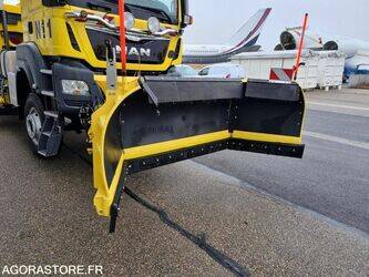 2017-man-tgs-18-480-1422604-45462296