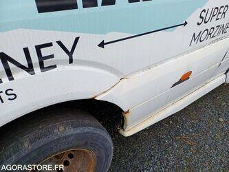 2015-mercedes-benz-sprinter-1414958-45462321