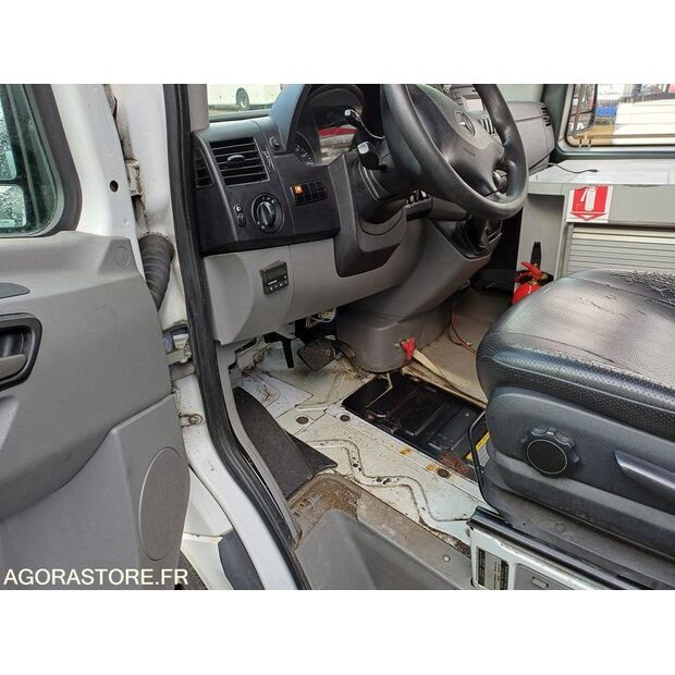 2015 Mercedes-Benz SPRINTER-45462325