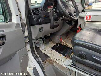 2015-mercedes-benz-sprinter-1414958-45462325