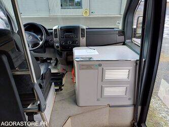 2015-mercedes-benz-sprinter-1414958-45462336