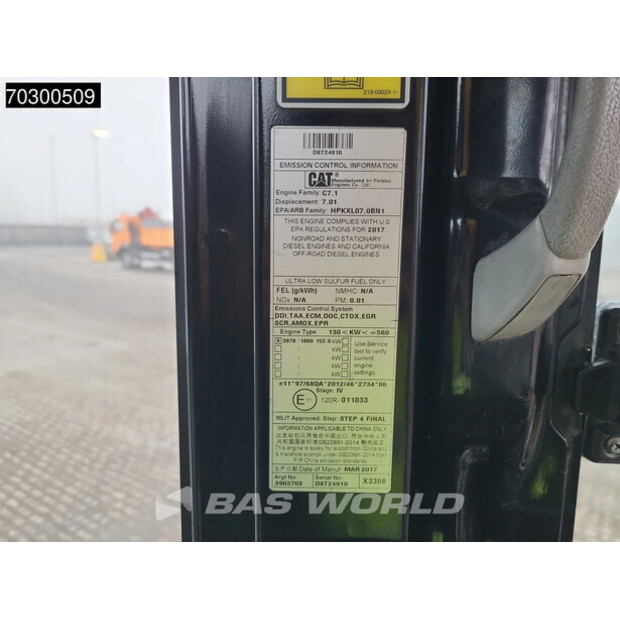 2017 Caterpillar 326FL-45462588