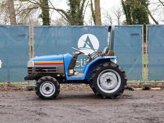 Image for TRACTORS Iseki Sial 223