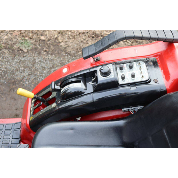 MITSUBISHI MT165-45462883