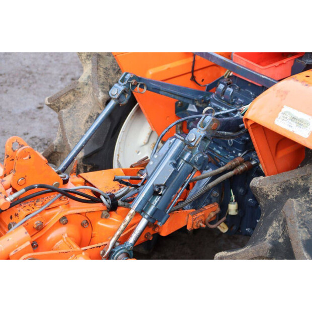 KUBOTA B1502DT-45463161