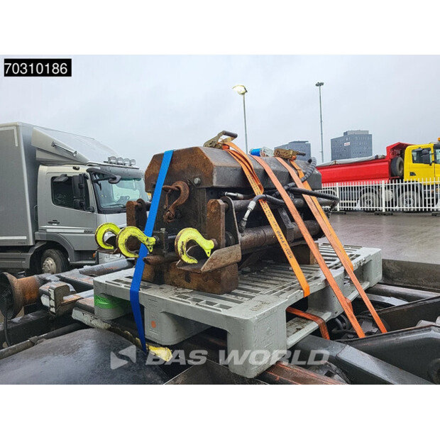 2012 داف CF85.410-45463870