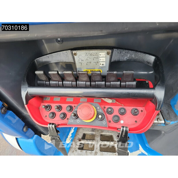 2012 داف CF85.410-45463926