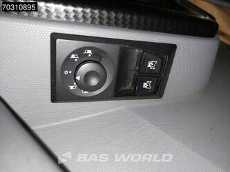 2020-renault-t440-1423636-45464509