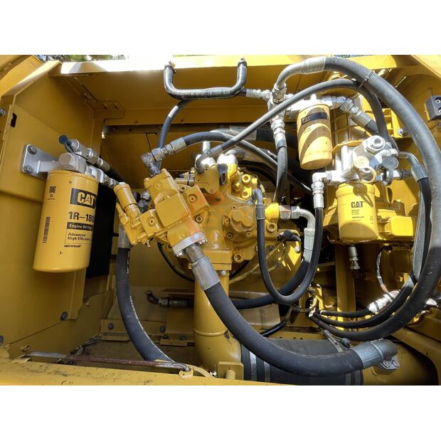 2023 كاتربيلر 336D-45464580