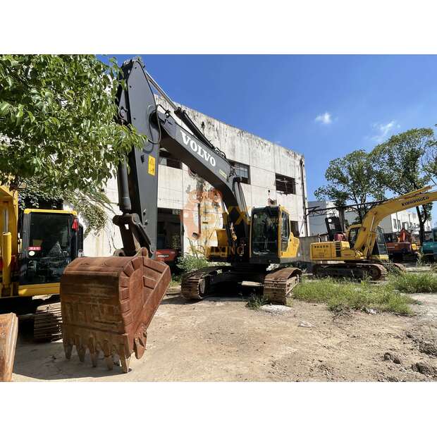 2022 فولفو EC240B-45464625