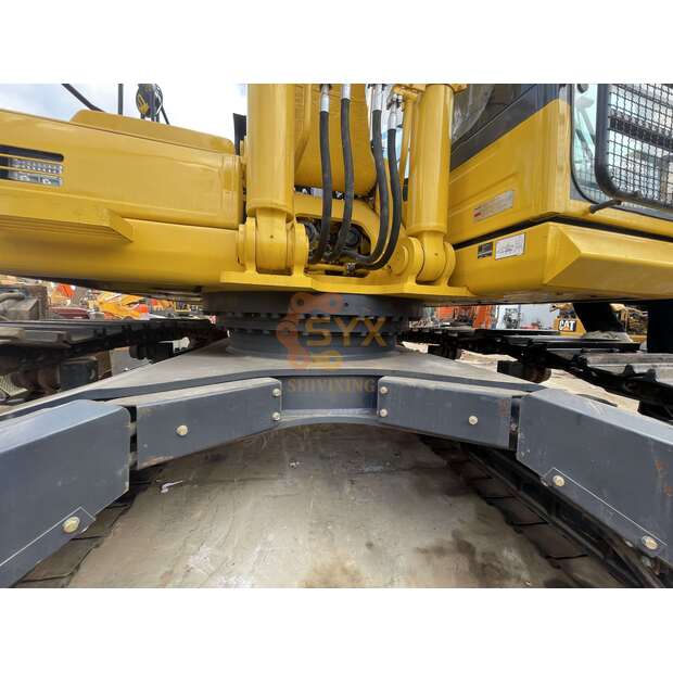 2021 Komatsu PC450-8-45464640
