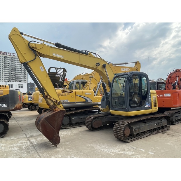 2021 KOBELCO SK135SR-45464653