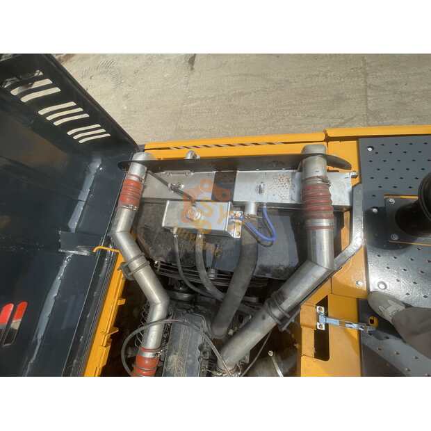 2021 Hyundai 350L VS-45464687