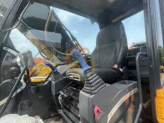 2021-hyundai-350l-vs-1423651-45464688