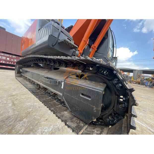 2022 Hitachi ZX240-3G-45464747