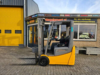 Image for LIFTS 2018 Jungheinrich EFG213