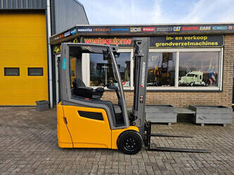 2018-jungheinrich-efg213-45464873