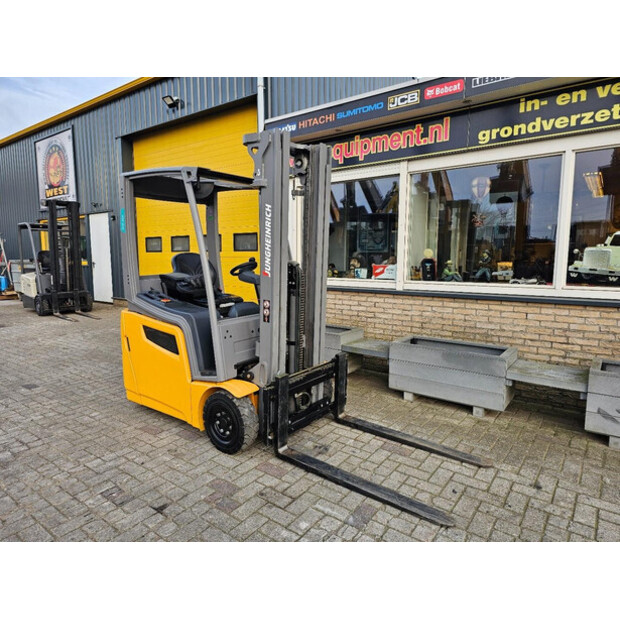 2018 Jungheinrich EFG213-45464875