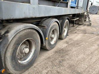 1990-lindemann-r03-4-1423660-45464879