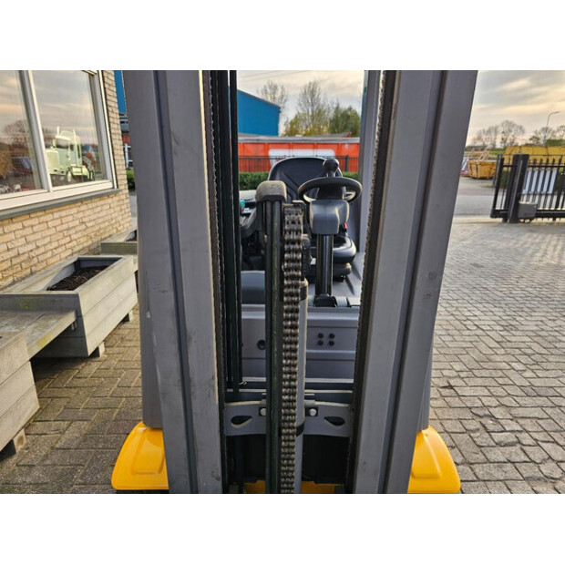 2018 Jungheinrich EFG213-45464882