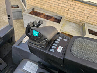 2018-jungheinrich-efg213-45464888