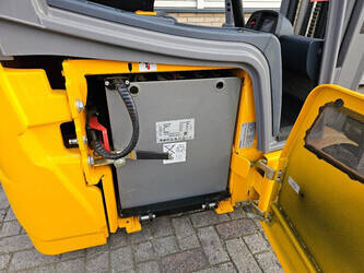 2018-jungheinrich-efg213-45464893