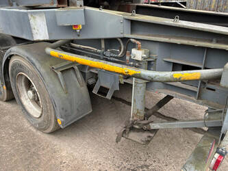 1990-lindemann-r03-4-1423660-45464917