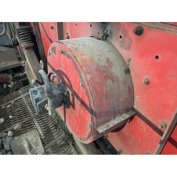 2011 تيريكس 883-45465032