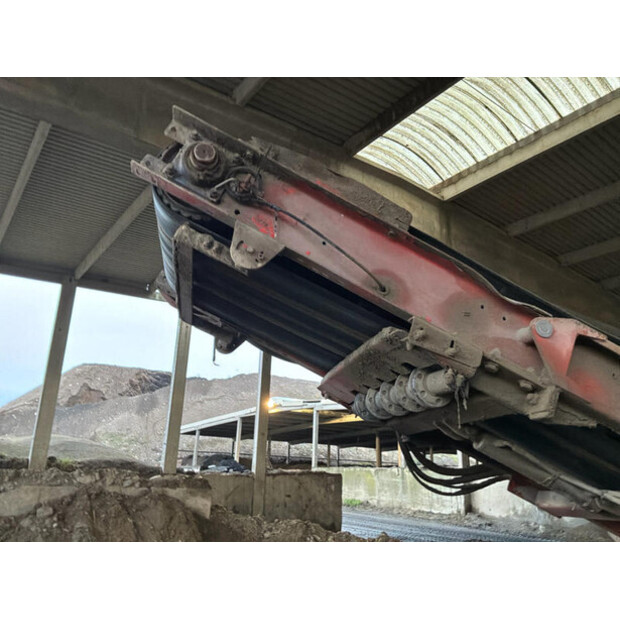 2011 تيريكس 883-45465035