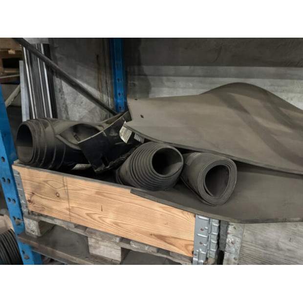 2008 تيريكس 883T-45465101